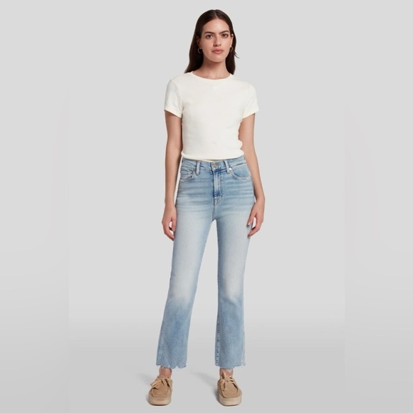 7FAM HW Slim Kick Luxe Vintage Love Soul with Distressed Hem - Picture 9 of 9